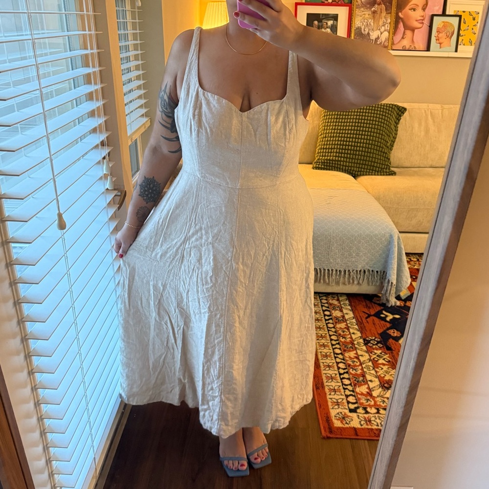 Old Navy Linen Cream Sleeveless Dress
